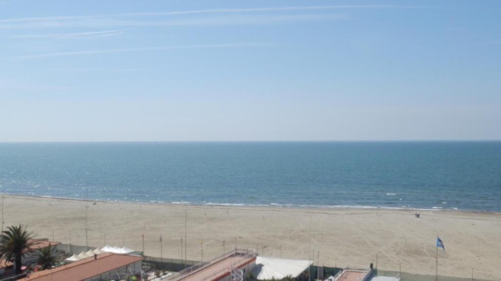 Hotel Residence Villa Jolanda Lido di Camaiore Exterior photo